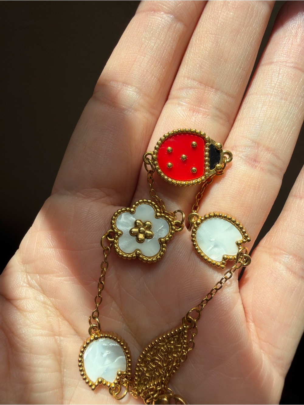 Bracelet like famous brand